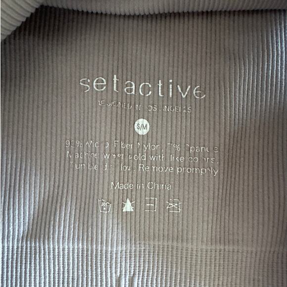 Set Active - Ribbed Sleeveless Sports Bra Crop Top in Gray - Picture 2 of 3